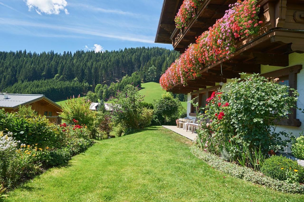 Ferienwohnung Haus Sonnhof Filzmoos Exterior foto