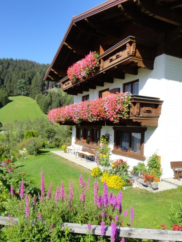 Ferienwohnung Haus Sonnhof Filzmoos Exterior foto